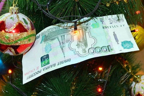 Россияне увеличили траты на новогодние подарки