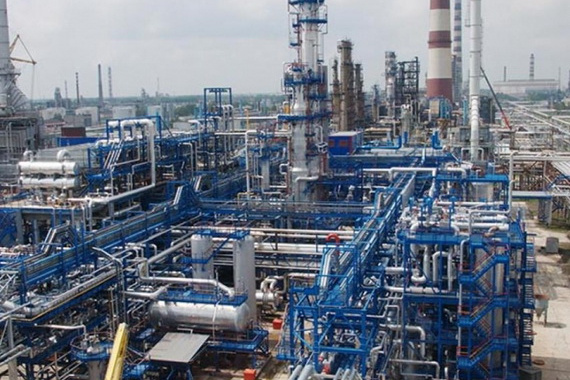 Россия наращивает переработку нефти