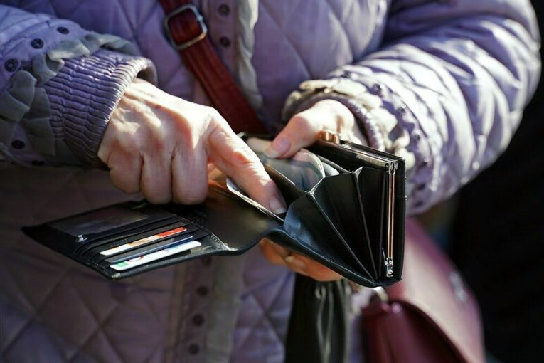 Социальные пенсии планируют проиндексировать с 1 апреля